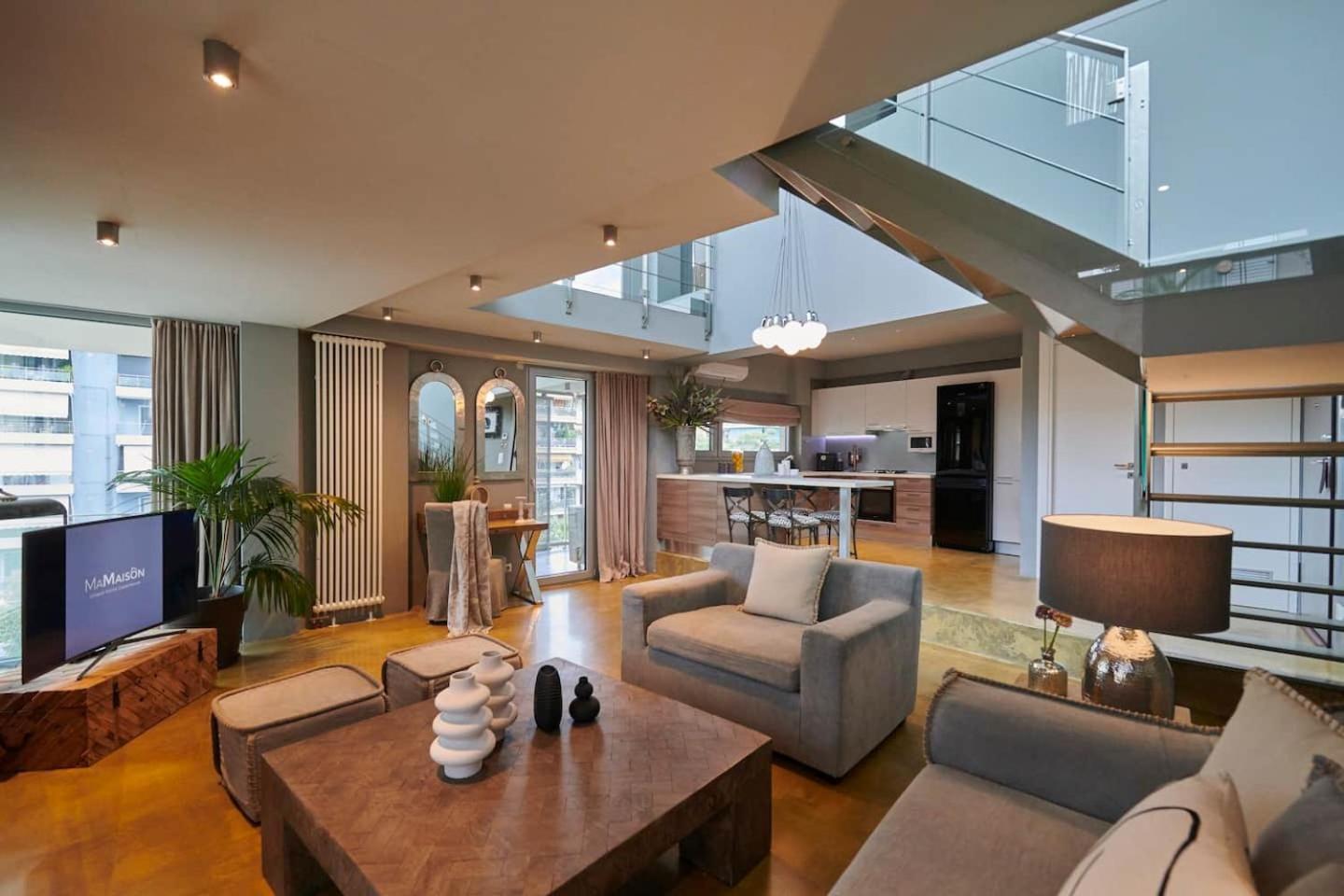 Ma Maison No5 Penthouse Loft, Private Heated Pool, Acropolis View, Ultra High Speed Internet 300 Mbps, Short Walk To Acropolis, Parking Upon Request, 1' From Metro Atenas Exterior foto
