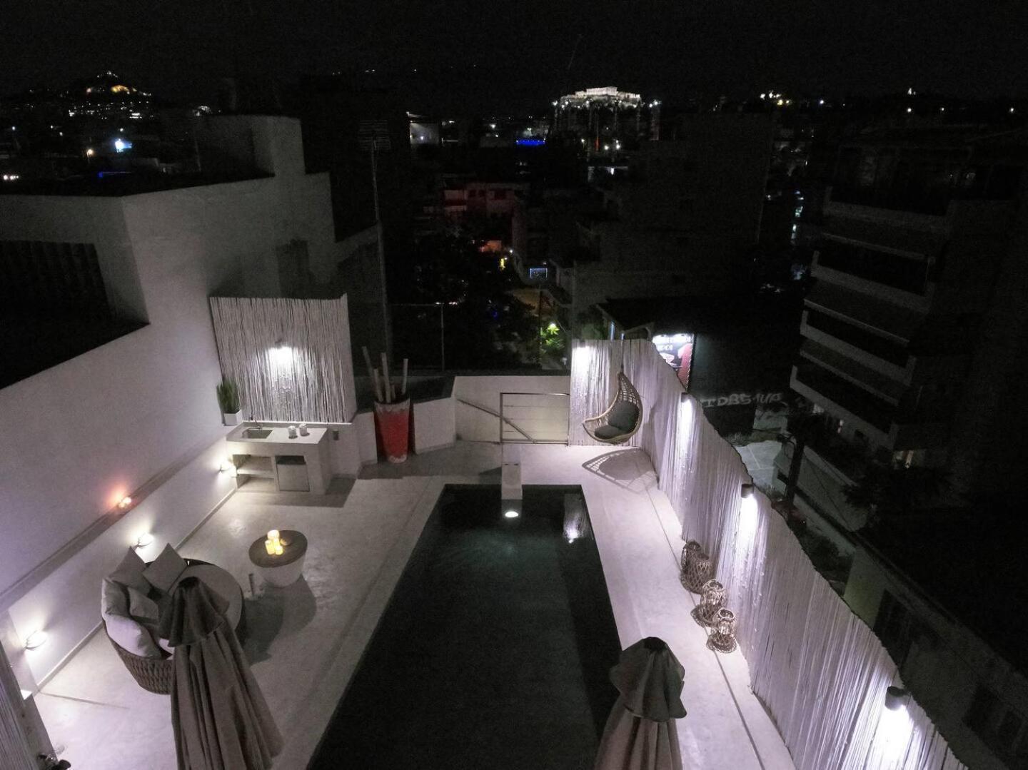Ma Maison No5 Penthouse Loft, Private Heated Pool, Acropolis View, Ultra High Speed Internet 300 Mbps, Short Walk To Acropolis, Parking Upon Request, 1' From Metro Atenas Exterior foto