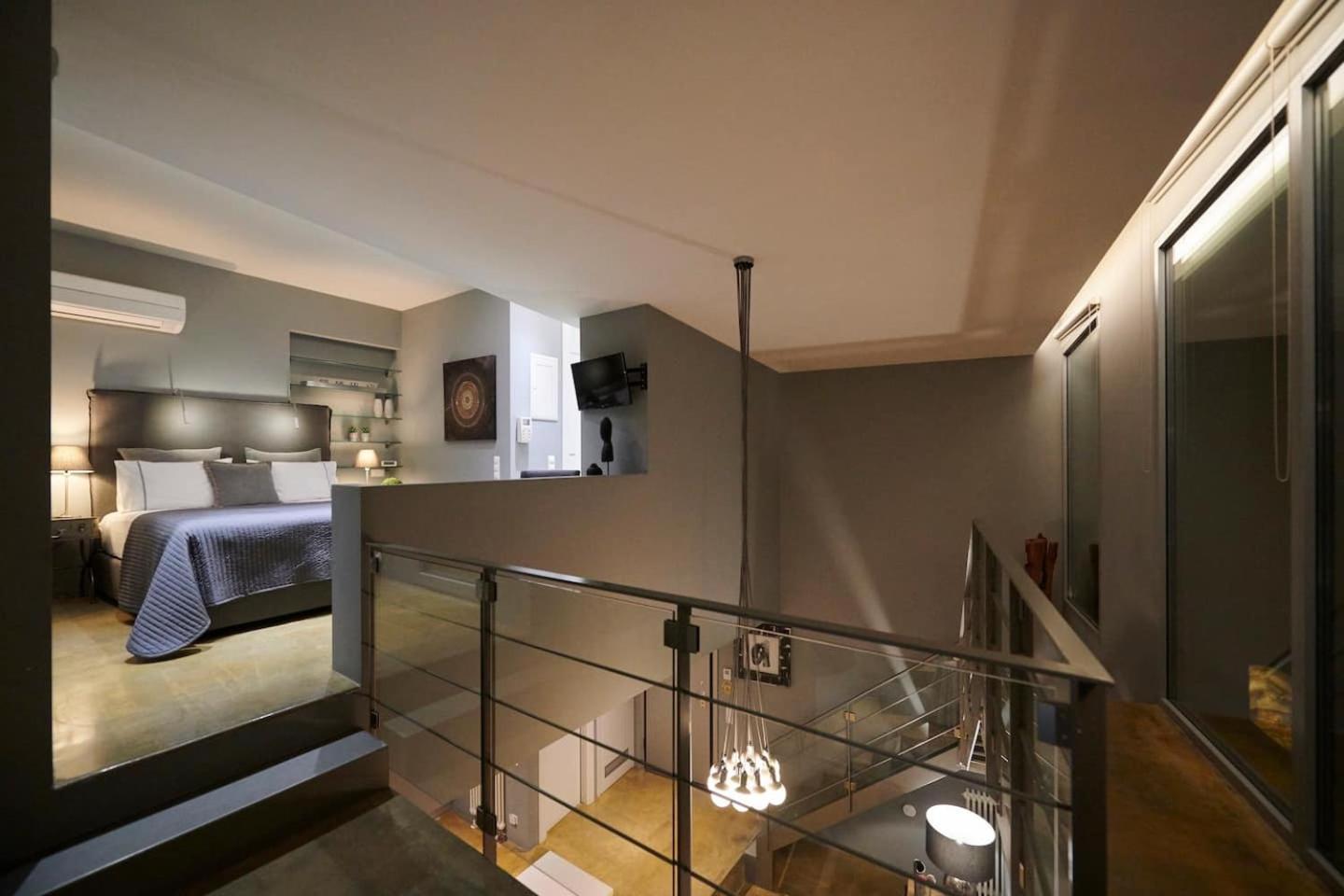 Ma Maison No5 Penthouse Loft, Private Heated Pool, Acropolis View, Ultra High Speed Internet 300 Mbps, Short Walk To Acropolis, Parking Upon Request, 1' From Metro Atenas Exterior foto