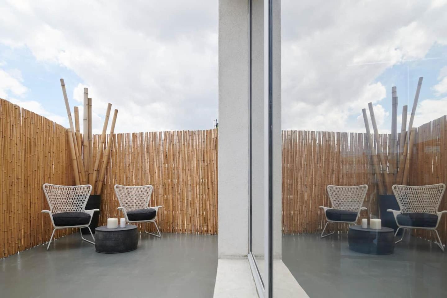 Ma Maison No5 Penthouse Loft, Private Heated Pool, Acropolis View, Ultra High Speed Internet 300 Mbps, Short Walk To Acropolis, Parking Upon Request, 1' From Metro Atenas Exterior foto