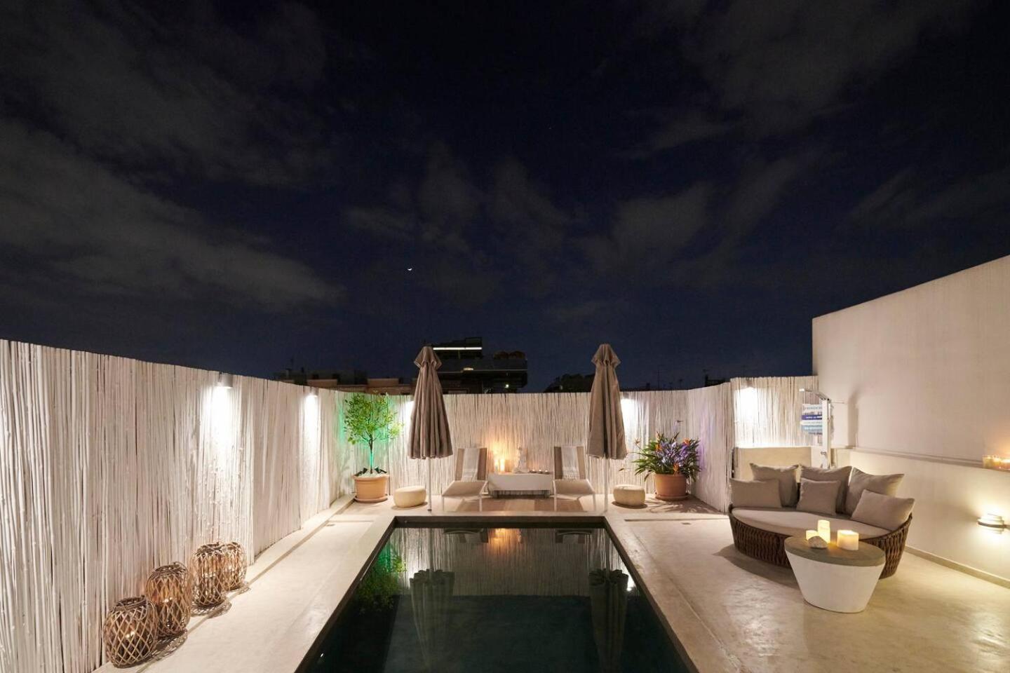 Ma Maison No5 Penthouse Loft, Private Heated Pool, Acropolis View, Ultra High Speed Internet 300 Mbps, Short Walk To Acropolis, Parking Upon Request, 1' From Metro Atenas Exterior foto