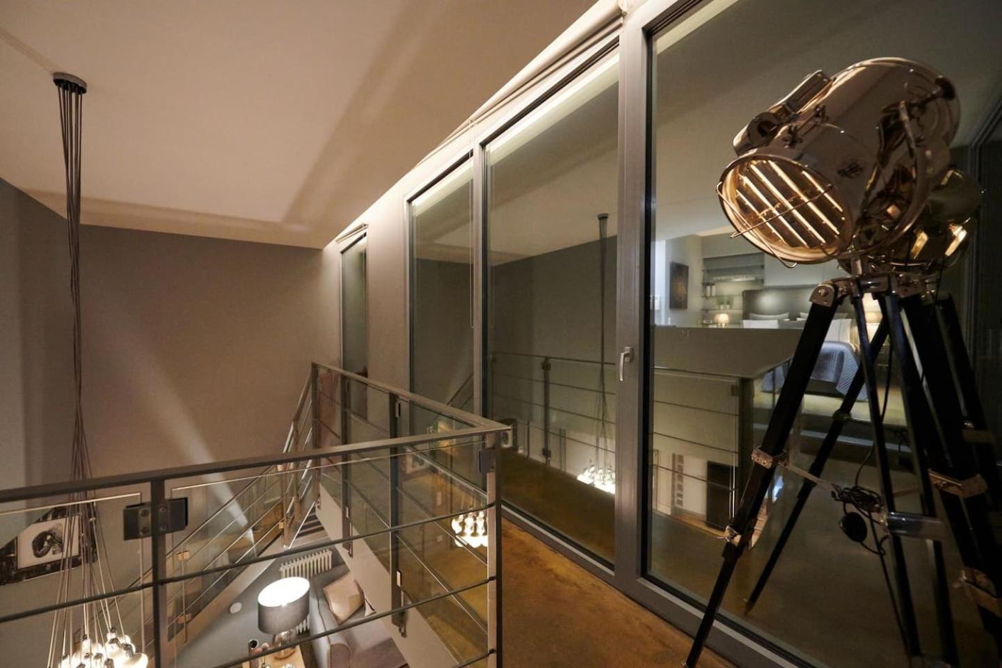 Ma Maison No5 Penthouse Loft, Private Heated Pool, Acropolis View, Ultra High Speed Internet 300 Mbps, Short Walk To Acropolis, Parking Upon Request, 1' From Metro Atenas Exterior foto