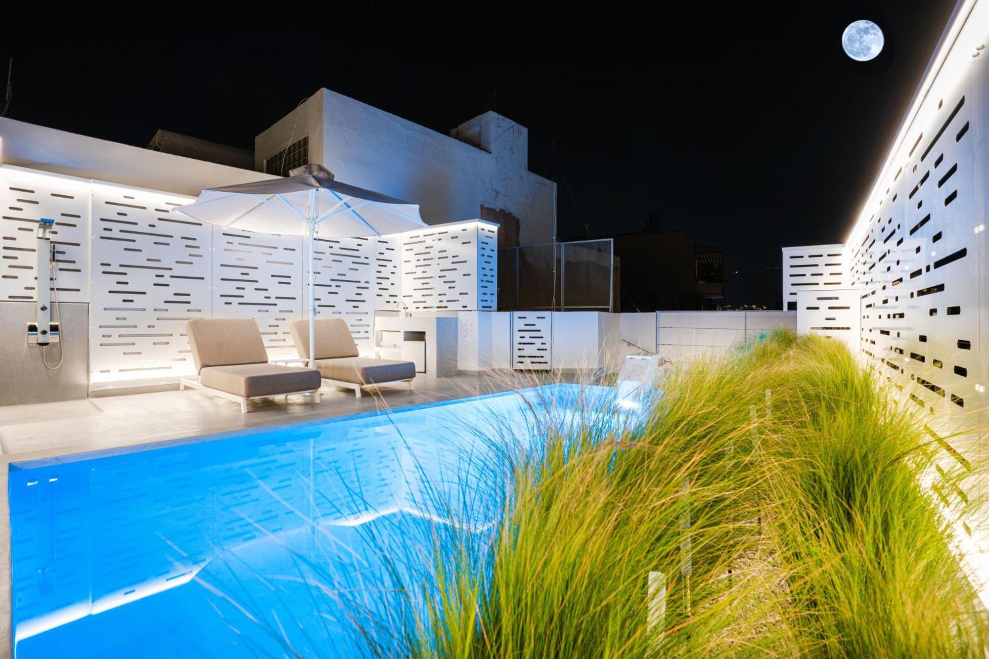 Ma Maison No5 Penthouse Loft, Private Heated Pool, Acropolis View, Ultra High Speed Internet 300 Mbps, Short Walk To Acropolis, Parking Upon Request, 1' From Metro Atenas Exterior foto
