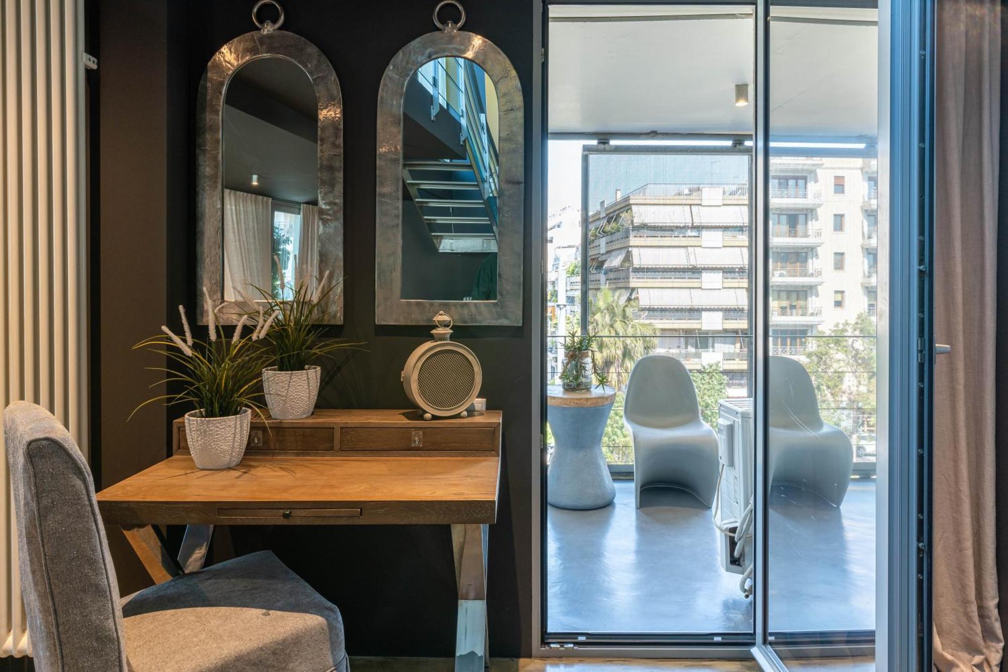 Ma Maison No5 Penthouse Loft, Private Heated Pool, Acropolis View, Ultra High Speed Internet 300 Mbps, Short Walk To Acropolis, Parking Upon Request, 1' From Metro Atenas Exterior foto